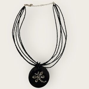 ✨ Dazzling Black Beaded Necklace ✨